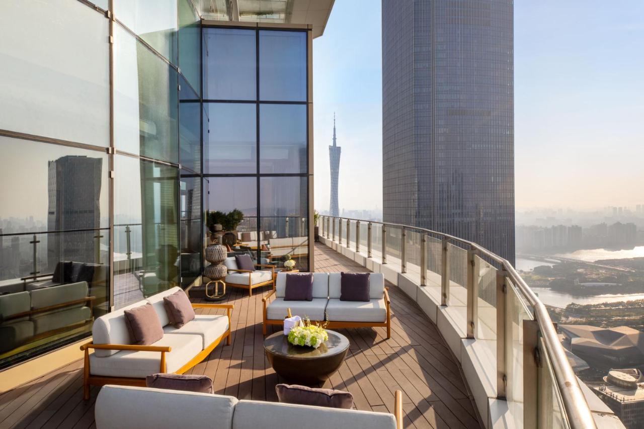 Jumeirah Living Guangzhou - Complimentary Shuttle Bus To Canton Fair Complex Exterior photo