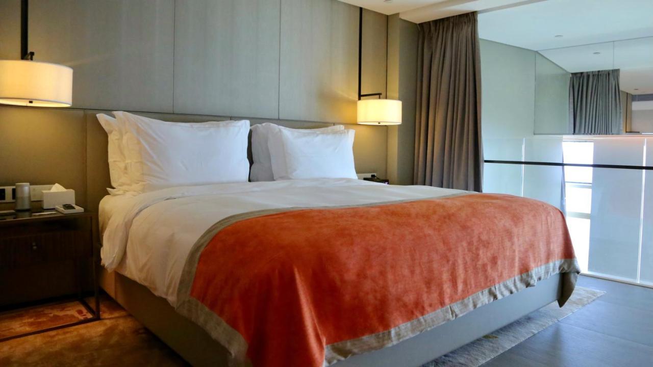 Jumeirah Living Guangzhou - Complimentary Shuttle Bus To Canton Fair Complex Exterior photo